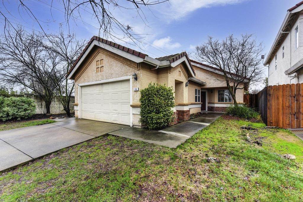 Single Family Homes 为 销售 在 116 Grantham Court Folsom, 加利福尼亚州 95630 美国