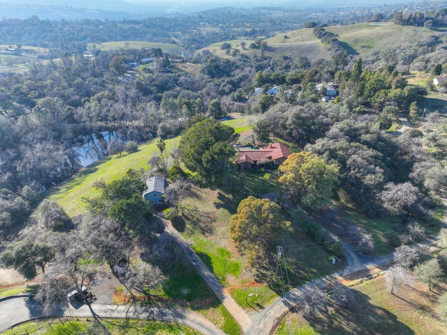 Single Family Homes for Active at 2181 Gin Mill Road Auburn, California 95603 United States