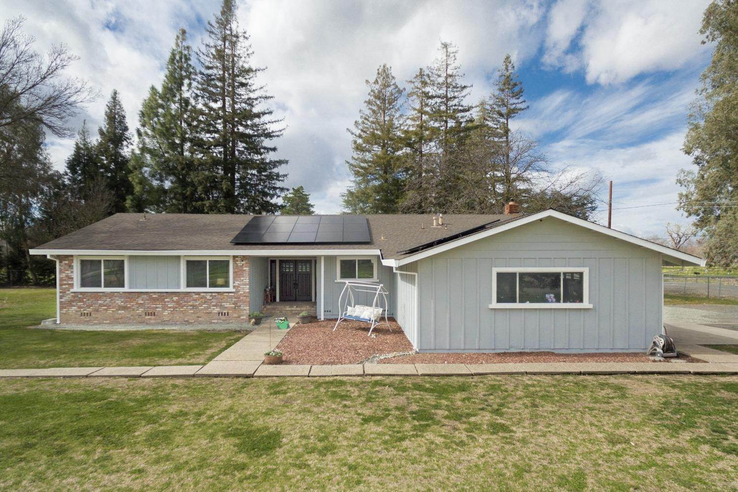 Single Family Homes 为 销售 在 109 Dakota Avenue Biggs, 加利福尼亚州 95917 美国