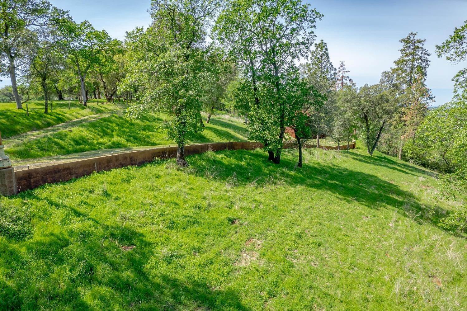 23. Land for Active at Haven Hill Lane Auburn, California 95603 United States