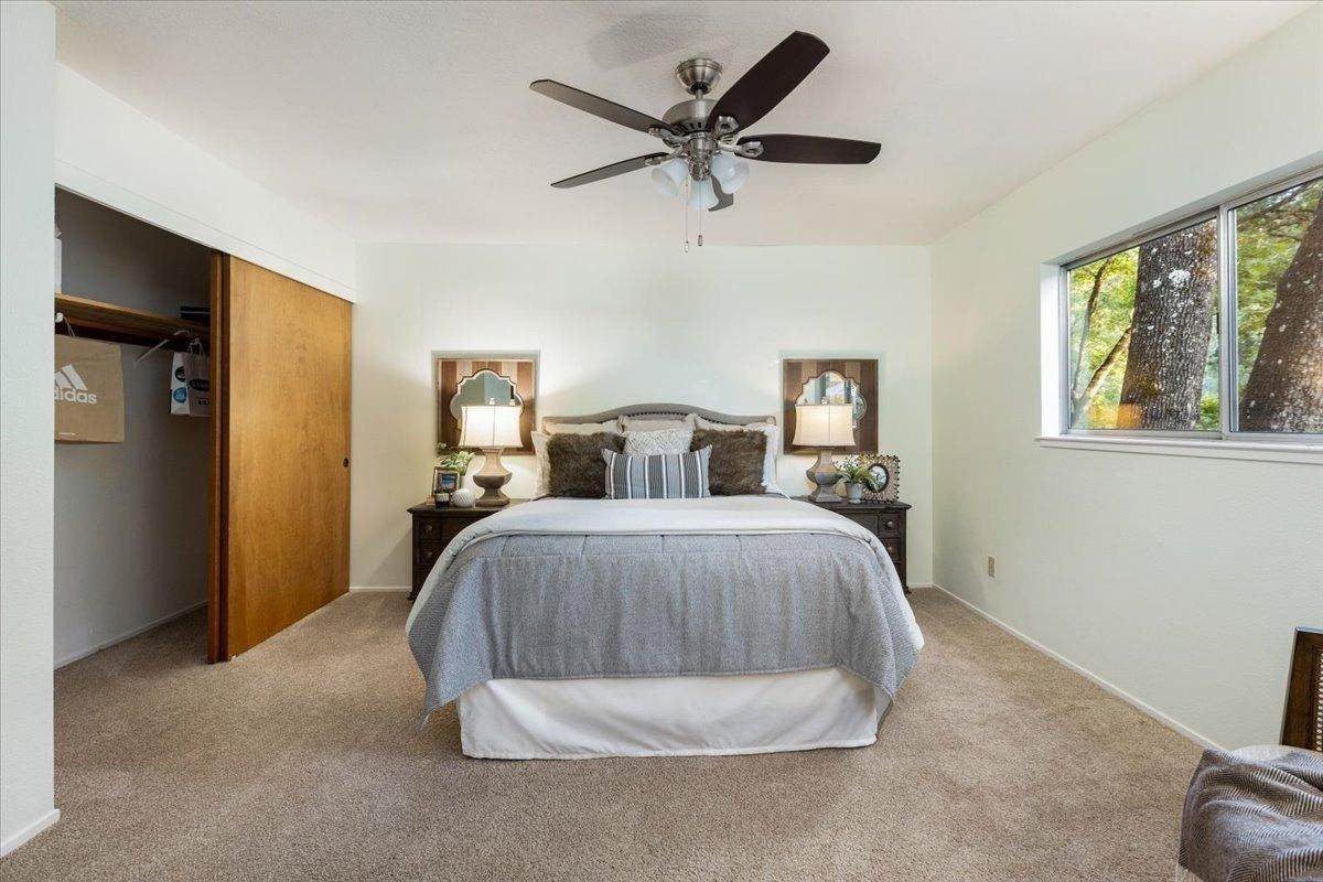 20. Single Family Homes for Active at 1760 Rustic Lane Meadow Vista, California 95722 United States