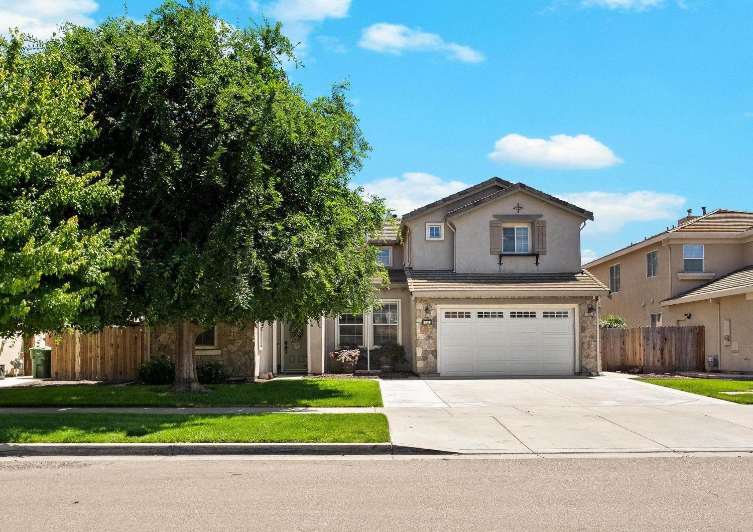 1. Single Family Homes for Active at 548 E Wind Drive Ripon, California 95366 United States