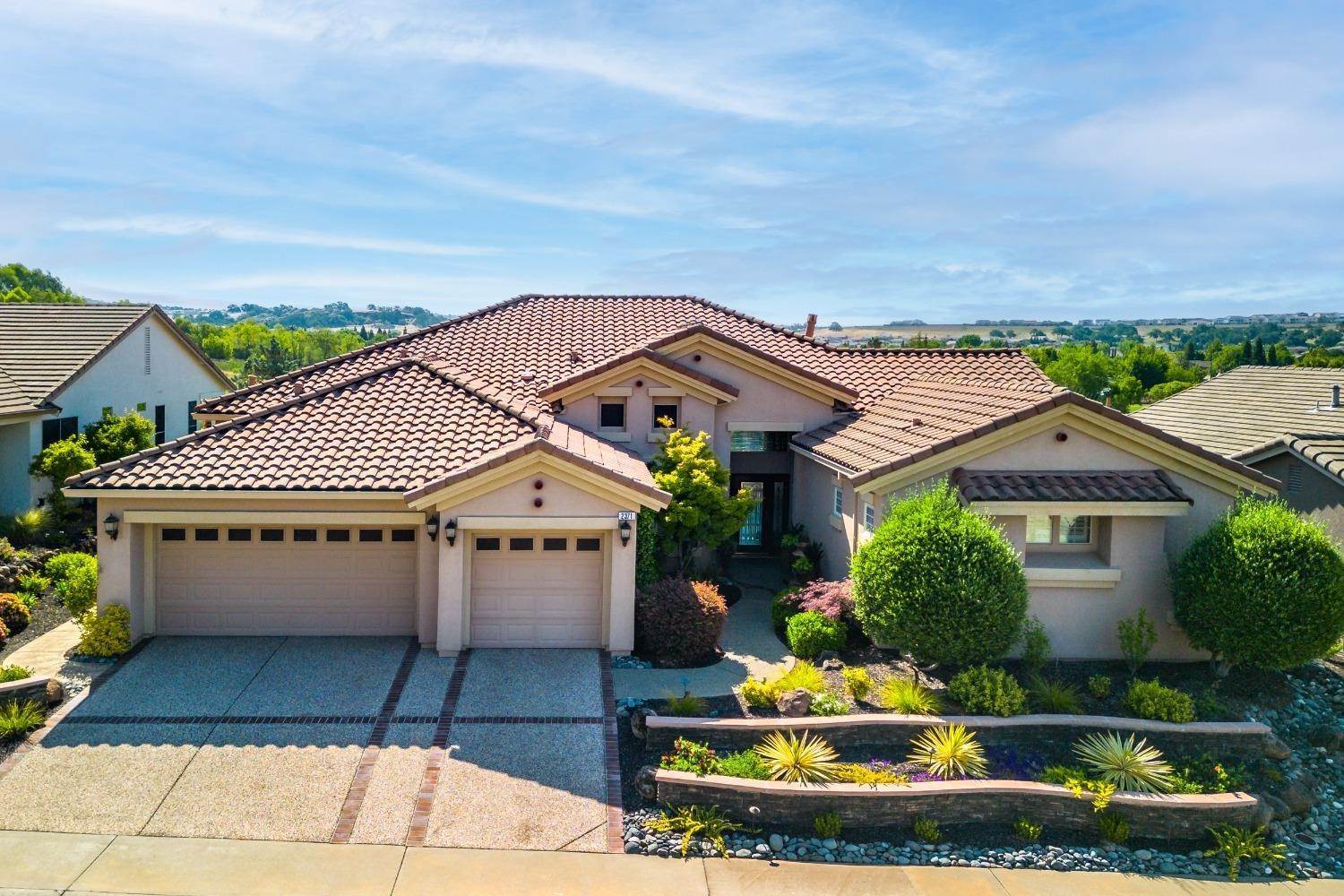 Single Family Homes for Active at 2371 Stepping Stone Lane Lincoln, California 95648 United States