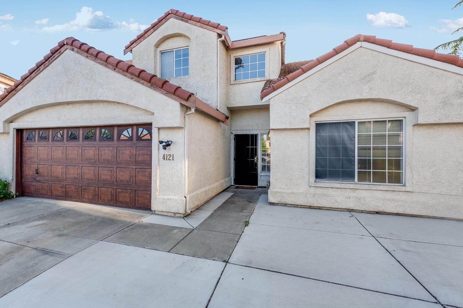 2. Single Family Homes for Active at 4121 Loch Dane Court Antelope, California 95843 United States