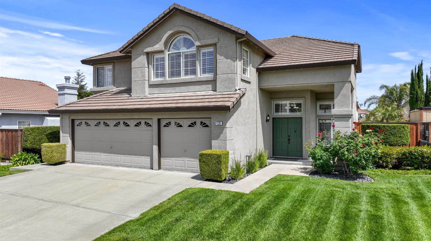 37. Single Family Homes for Active at 1131 Hepburn Court Tracy, California 95376 United States