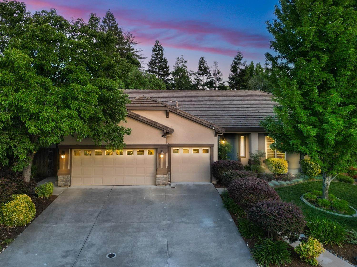 42. Single Family Homes for Active at 3811 Diamond Court Rocklin, California 95677 United States