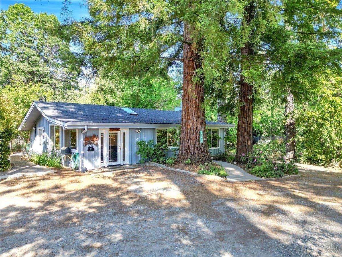 1. Single Family Homes for Active at 10876 Sunrise Heights Grass Valley, California 95945 United States