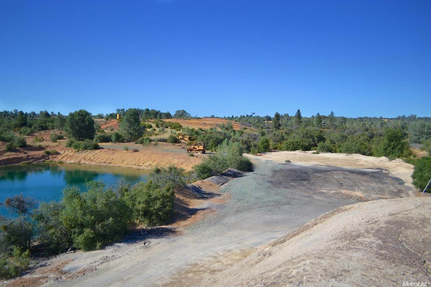 16. Land for Active at 901 Carbondale Road Ione, California 95640 United States