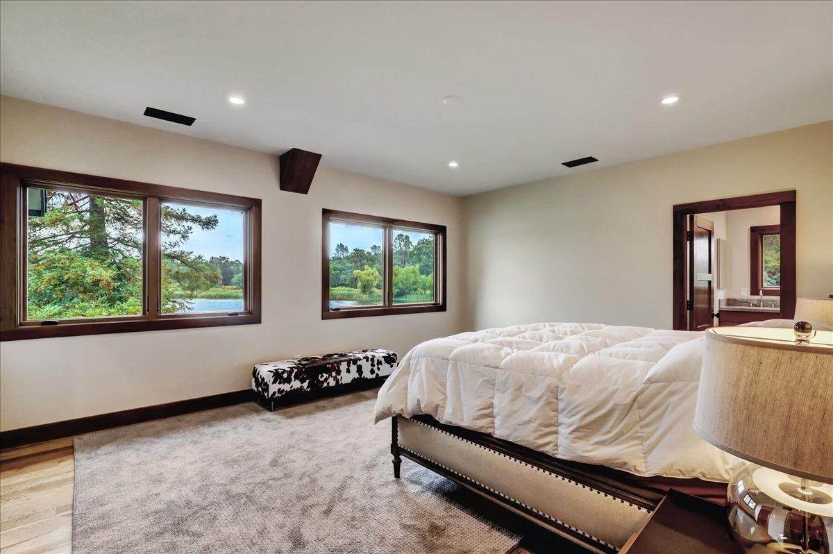 28. Single Family Homes for Active at 15826 Indian Springs Road Penn Valley, California 95946 United States