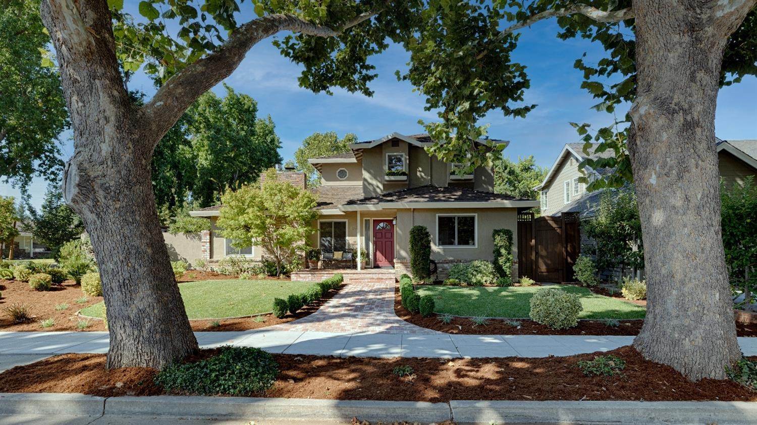 Single Family Homes 为 销售 在 1341 Camino Pablo 圣何塞, 加利福尼亚州 95125 美国