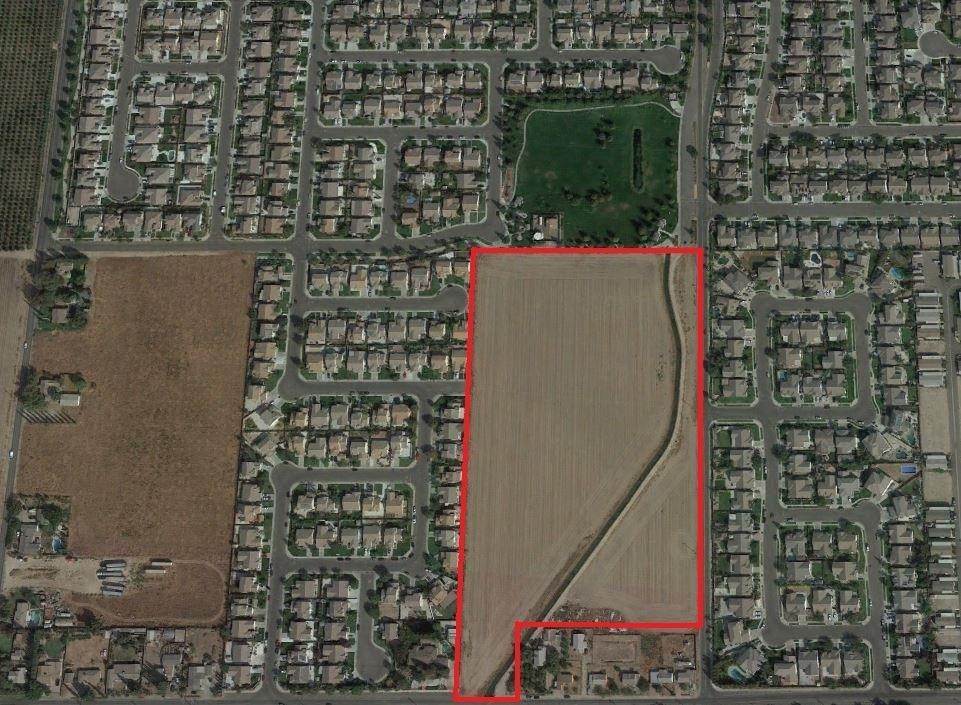 土地,用地 为 销售 在 13638 Peach Avenue Livingston, 加利福尼亚州 95334 美国