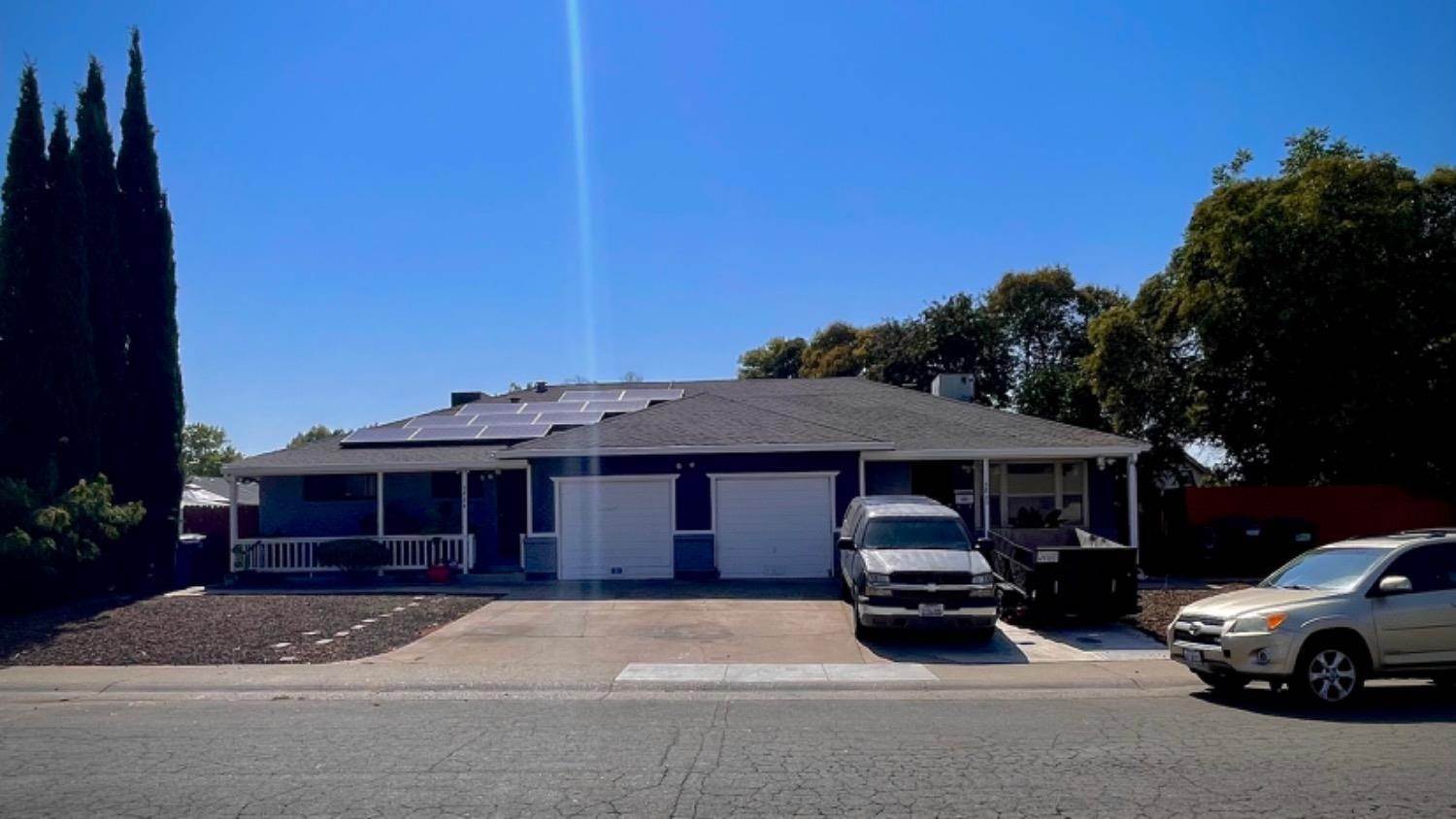 Duplex Homes for Active at 5820 Ambler Street Sacramento, California 95823 United States