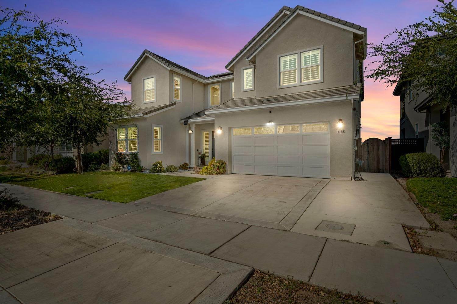 Single Family Homes for Active at 2339 Garden Farms Avenue Lathrop, California 95330 United States