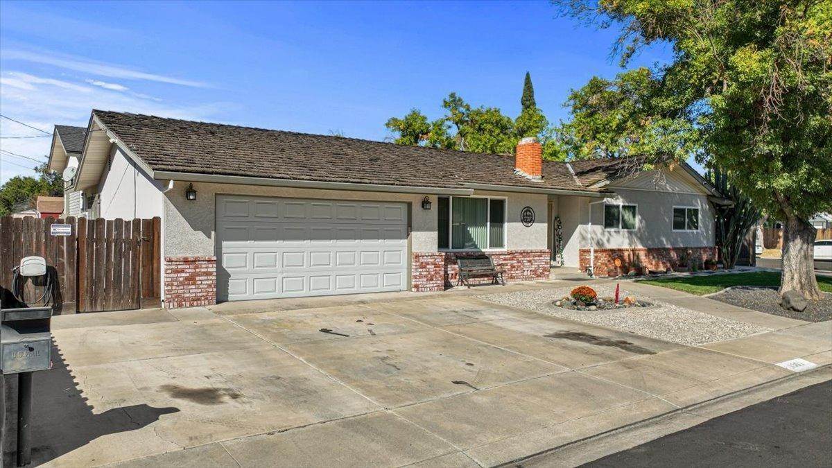 12. Single Family Homes for Active at 1301 Randy Avenue Modesto, California 95355 United States