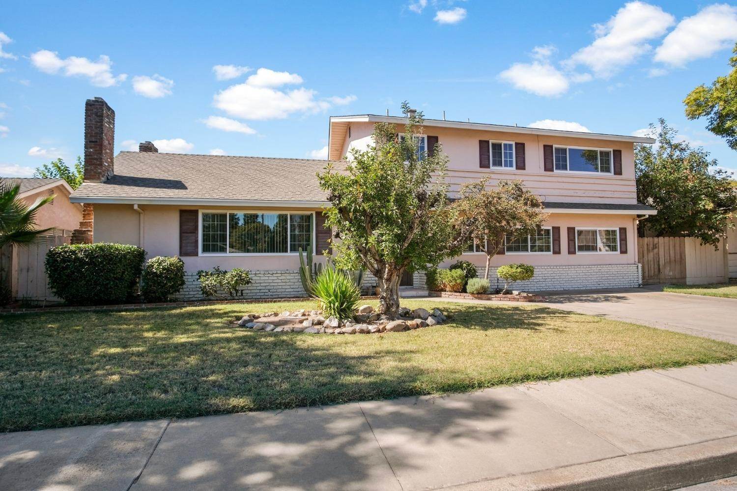 3. Single Family Homes for Active at 2105 N Denair Avenue Turlock, California 95382 United States