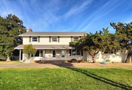 4. Single Family Homes for Active at 24950 N Mackville Road Clements, California 95227 United States