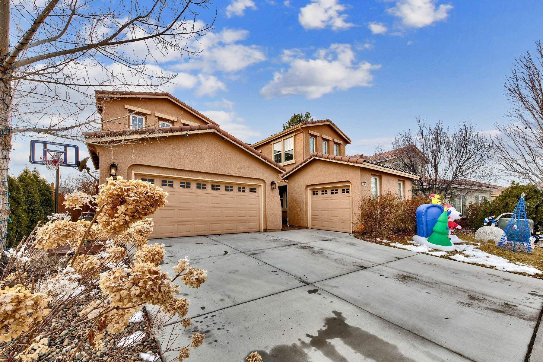 2. Single Family Homes for Active at Spectacular Wingfield Springs Home 6743 Quantum Dr Sparks, Nevada 89436 United States