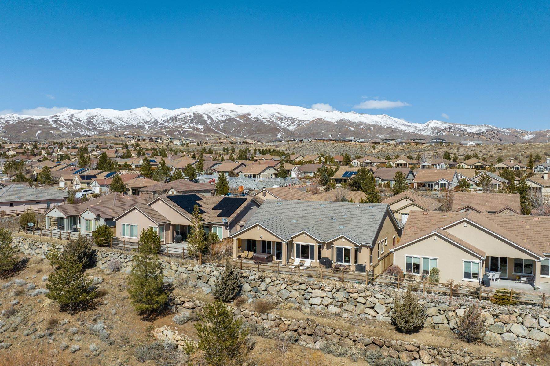 37. Single Family Homes for Active at Updated Home with Expansive Views in Sierra Canyon - A +55 Del Webb Community 1291 Meridian Ranch Dr Reno, Nevada 89523 United States