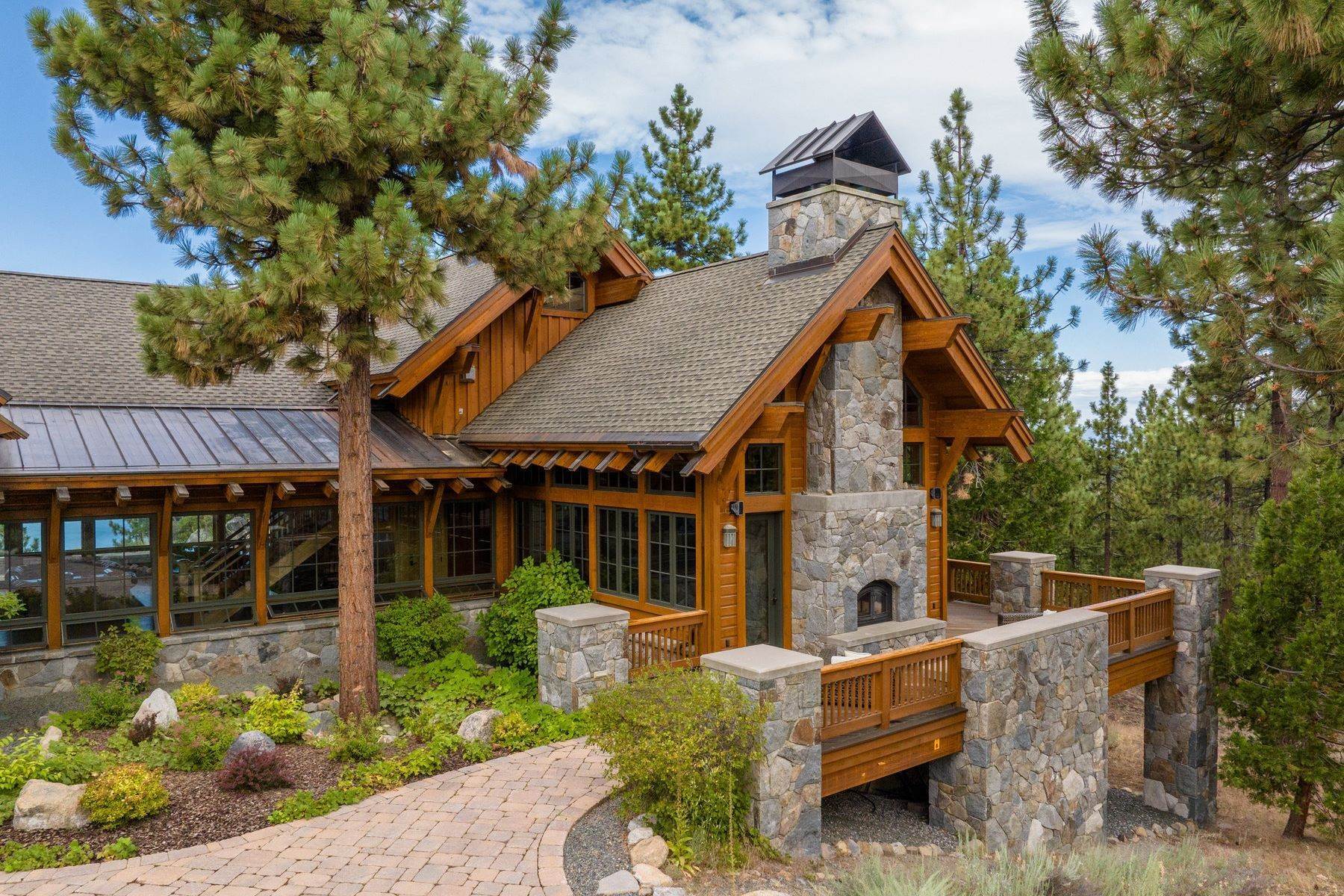 30. Single Family Homes for Active at Tahoe View Retreat 444 Kent Way Zephyr Cove, Nevada 89448 United States