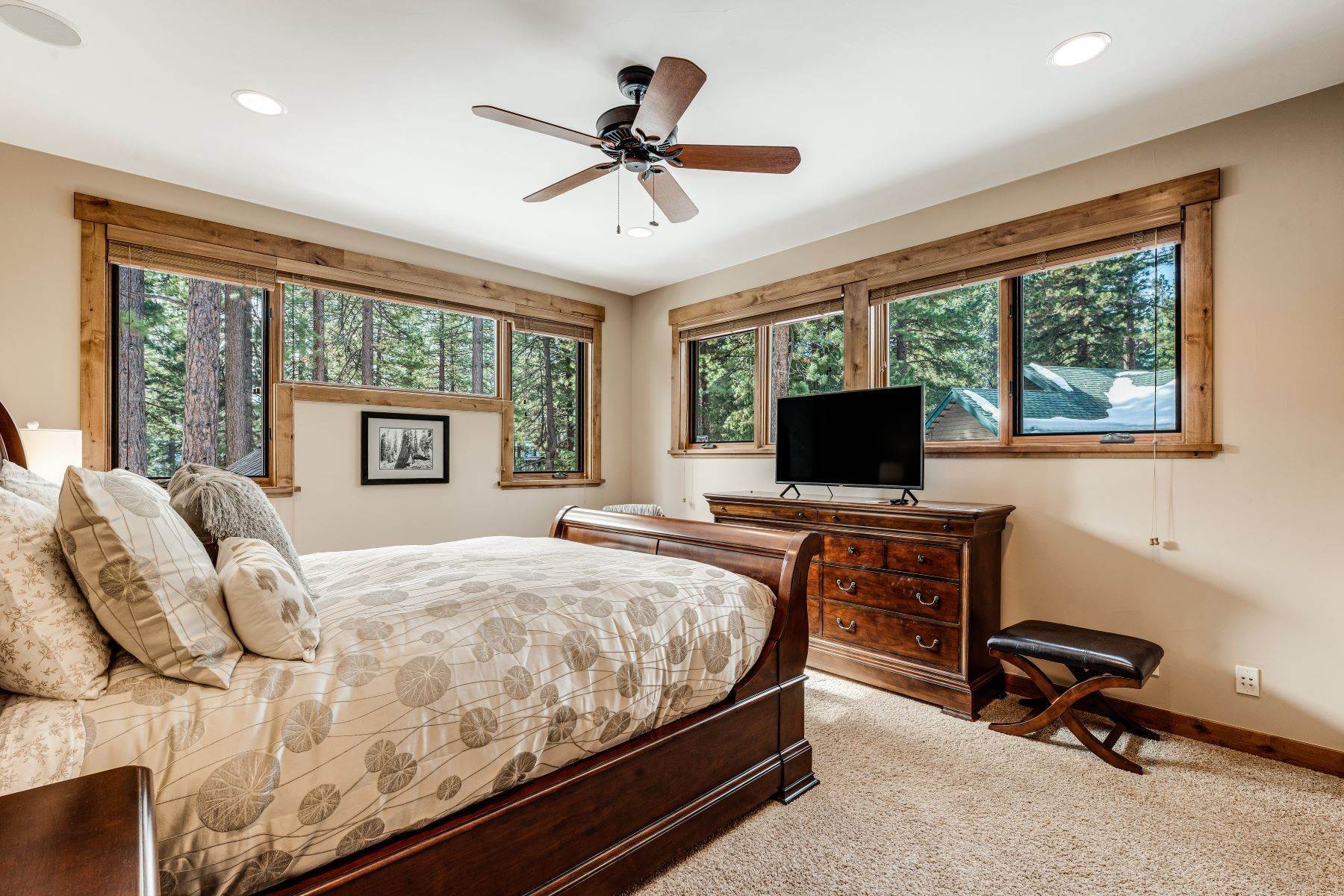 31. Single Family Homes for Active at Live Your Best Life in Luxury - Custom Mountain Modern Tahoe Home! 839 Freels Peak Dr Incline Village, Nevada 89451 United States