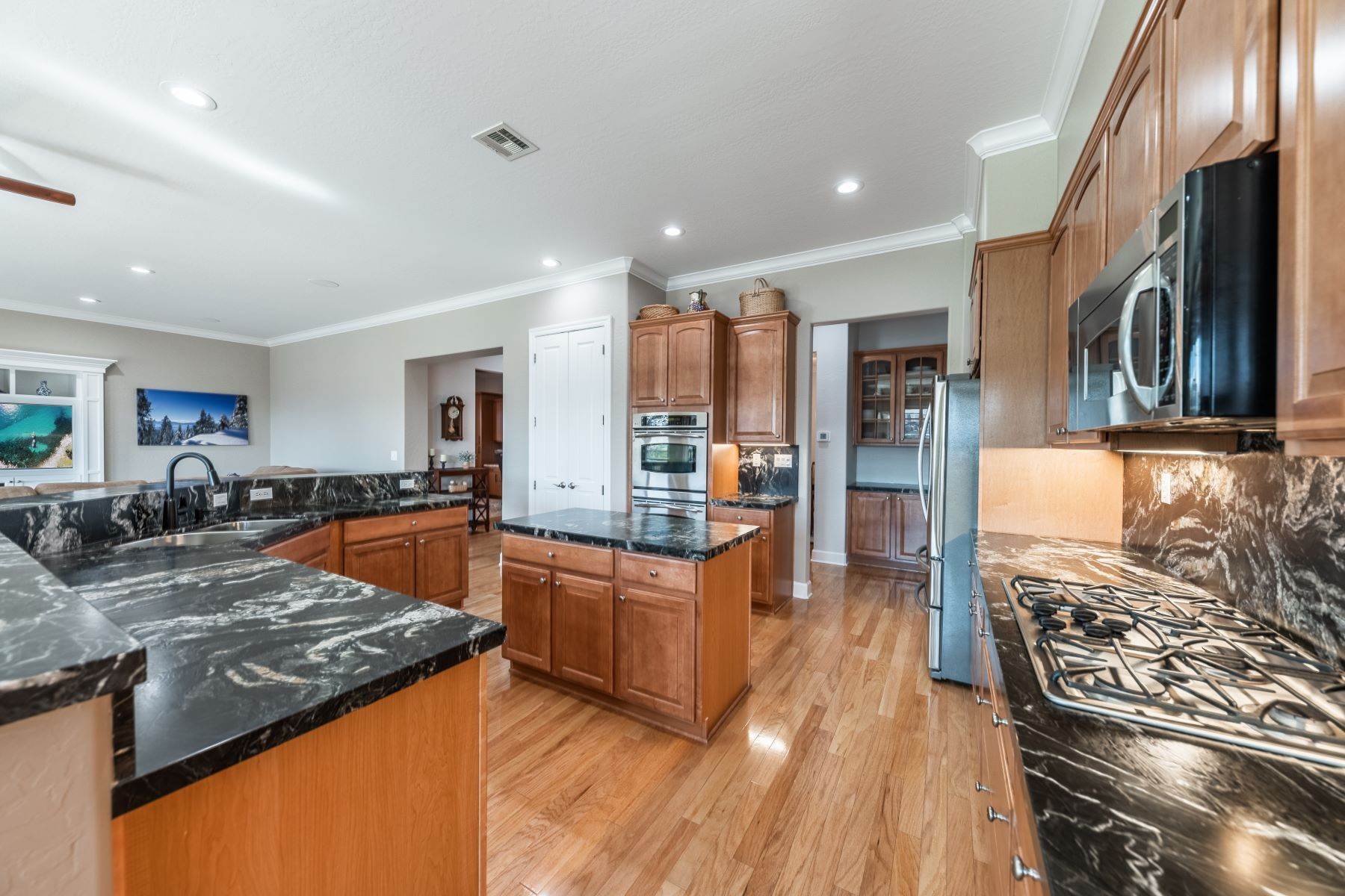 9. Single Family Homes for Active at Updated Home with Expansive Views in Sierra Canyon - A +55 Del Webb Community 1291 Meridian Ranch Dr Reno, Nevada 89523 United States