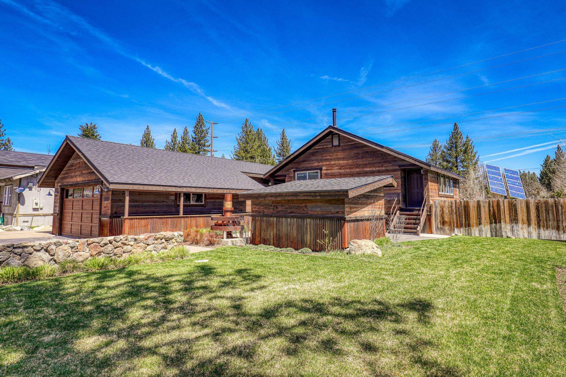 2. Single Family Homes for Active at Coveted Sunny Location 11811 Old Mill Rd Truckee, California 96161 United States