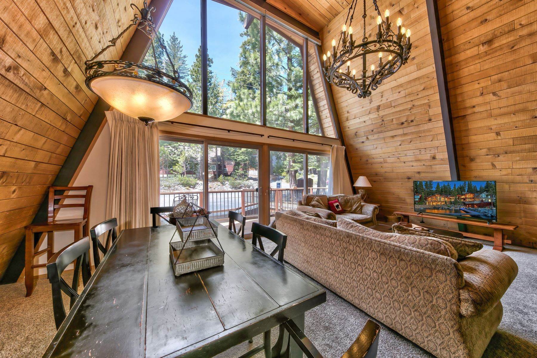 13. Single Family Homes for Active at 790 Chapel Ln Tahoe City, California 96145 United States