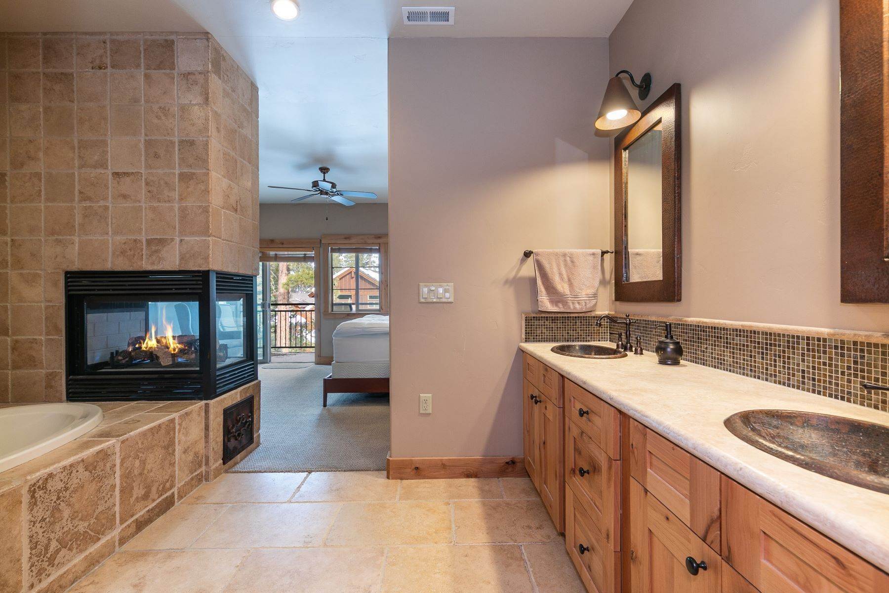 25. Condominiums for Active at Stunning Timbers Condo 10183 Palisades Dr, Unit 3 Truckee, California 96161 United States