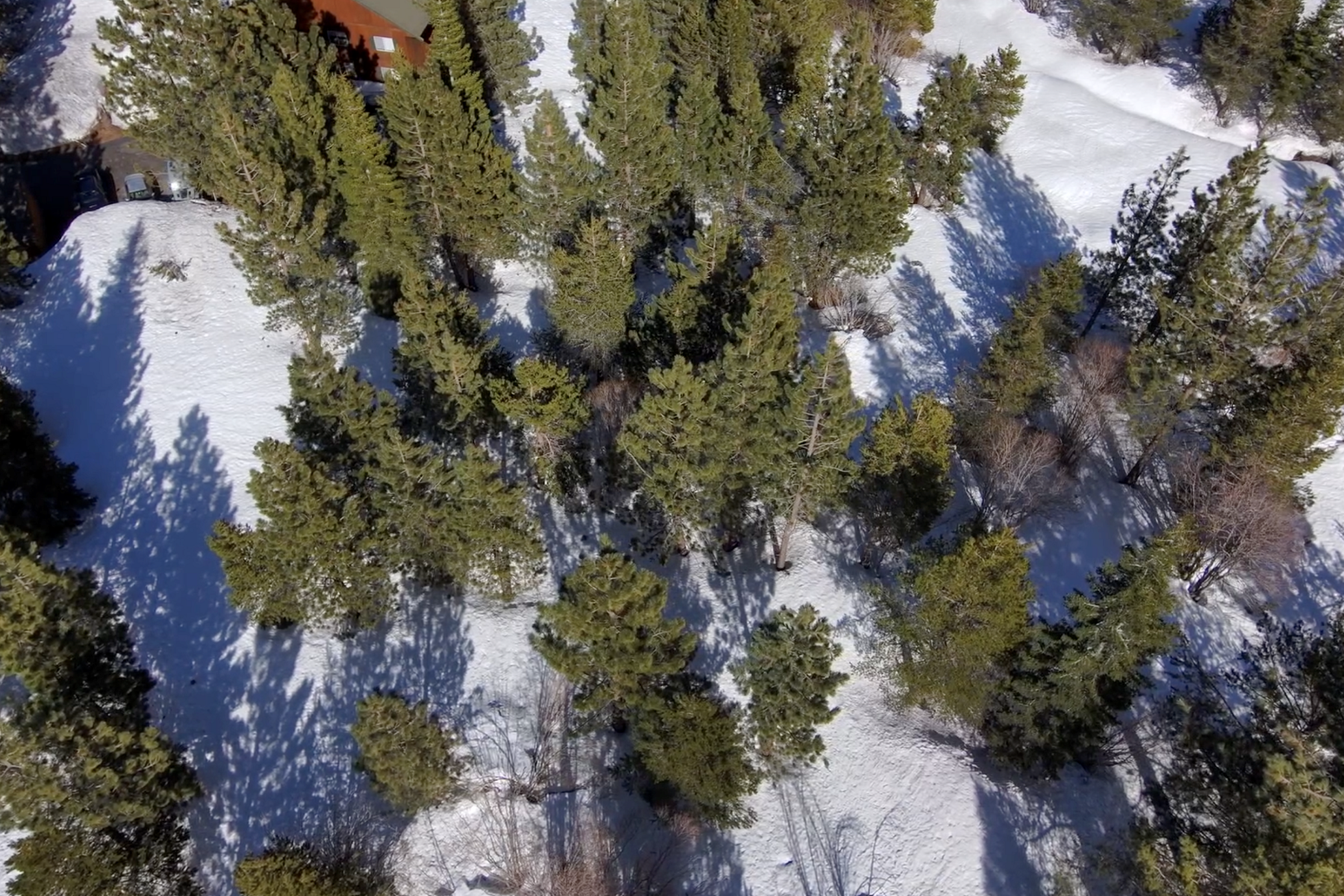 4. Land for Active at Multiple Unit Parcel 16665 Skislope Way Truckee, California 96161 United States