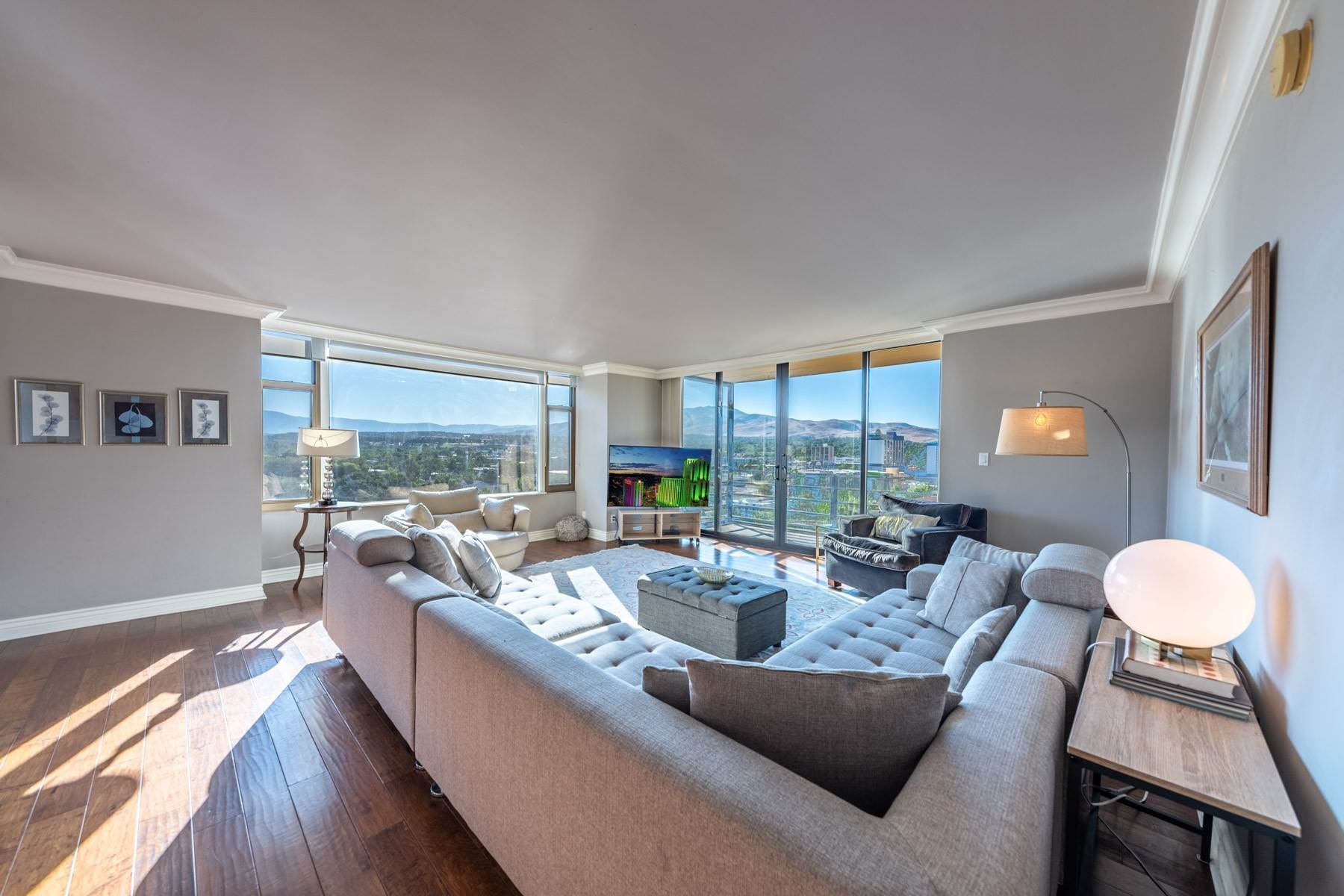 6. Condominiums for Active at Spectacular Views Luxury Penthouse 280 Island Ave, #1501 Reno, Nevada 89501 United States