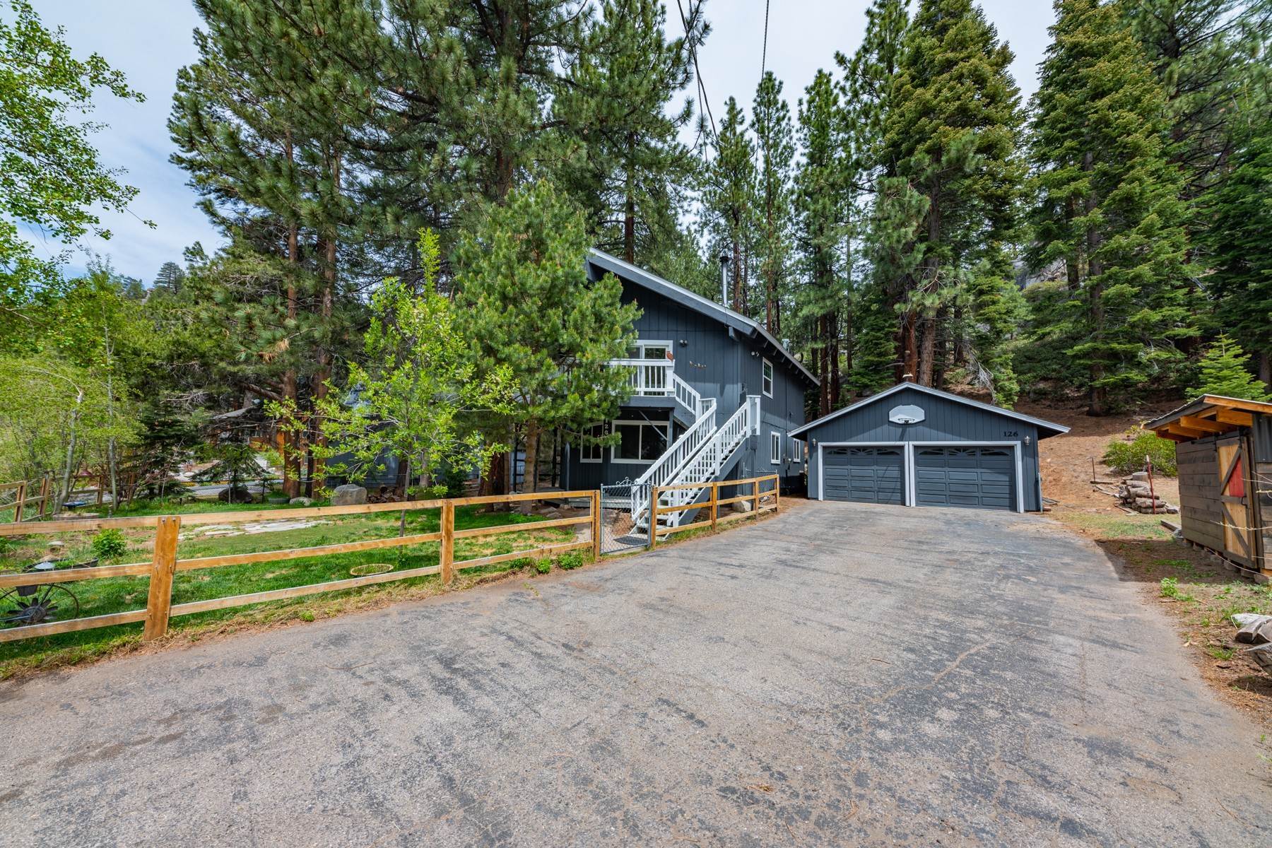 Single Family Homes for Active at Distinctive Tahoe Chalet 126 Aspen Way Stateline, Nevada 89449 United States
