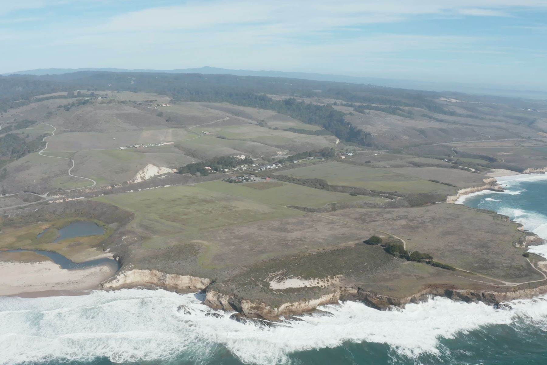 Land for Active at Dreaming of a California Coastal Compound 5515 Coast Road Santa Cruz, California 95060 United States