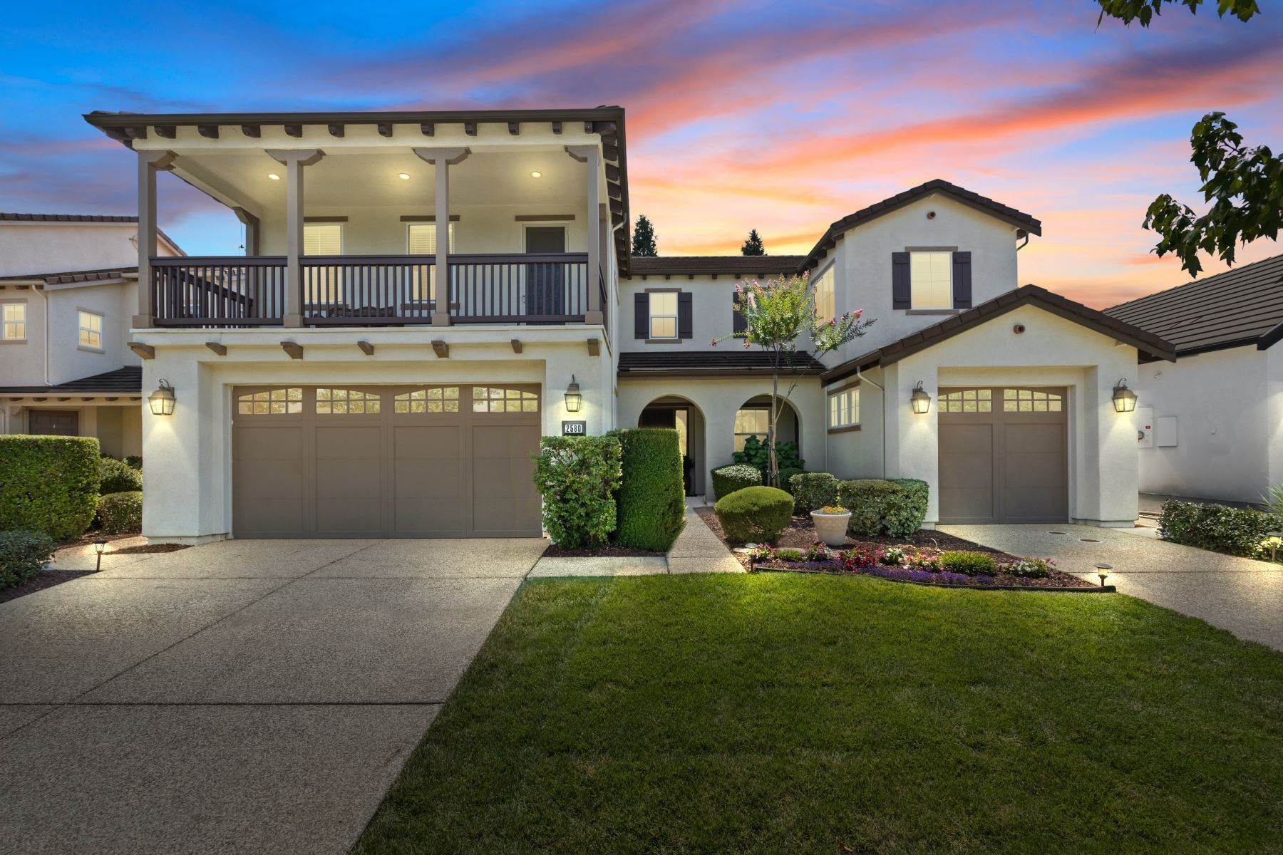 Single Family Homes for Active at 2580 Summerland Way, Roseville, CA 95747 2580 Summerland Way Roseville, California 95747 United States